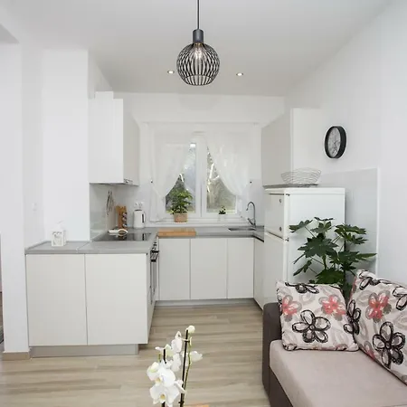 Apartman Piconja Apartment *
